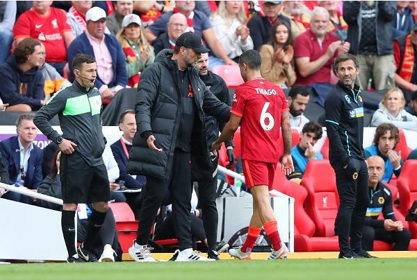 塔子哥即将迎来的对手是...Arsenal Ne...（塔子哥即将迎战的对手是阿森纳）