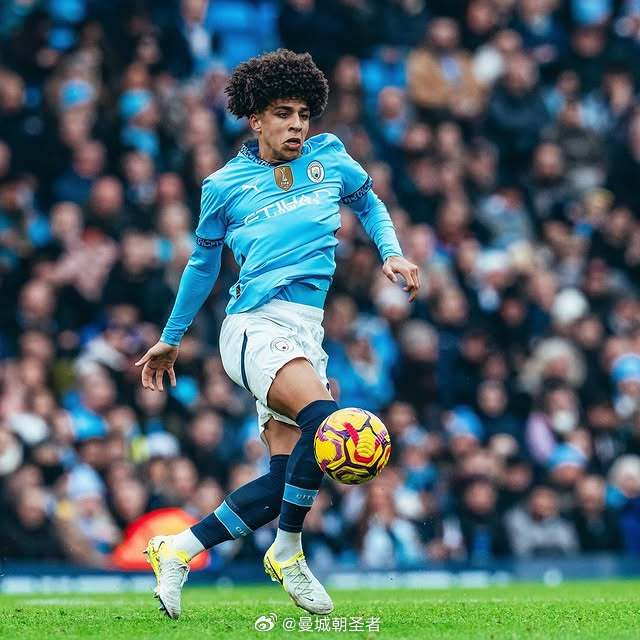 舍甫琴科：意大利是必参加世界杯的球队，米兰德比肯定精彩（舍甫琴科：意大利不可缺席世界杯，米兰德比必将精彩）