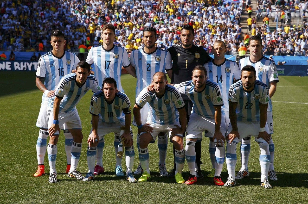 英超积分榜更新：曼城榜首压力加大,（英超最新积分形势：曼城领跑压力陡增）