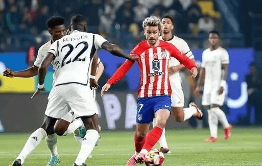 隆戈：米兰租借+选择买断报价加蒂，被尤文拒绝（隆戈：米兰提出租借附买断方案引进加蒂，遭尤文拒绝）